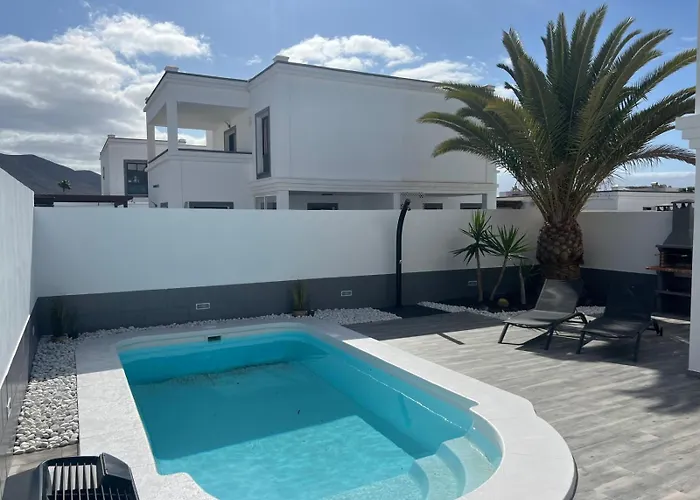 Sara By Casa Naturaleza Villa