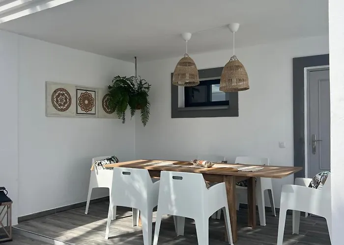 Sara By Casa Naturaleza Villa