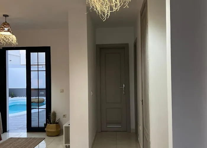 Sara By Casa Naturaleza Villa *