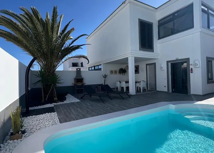 Sara By Casa Naturaleza Villa